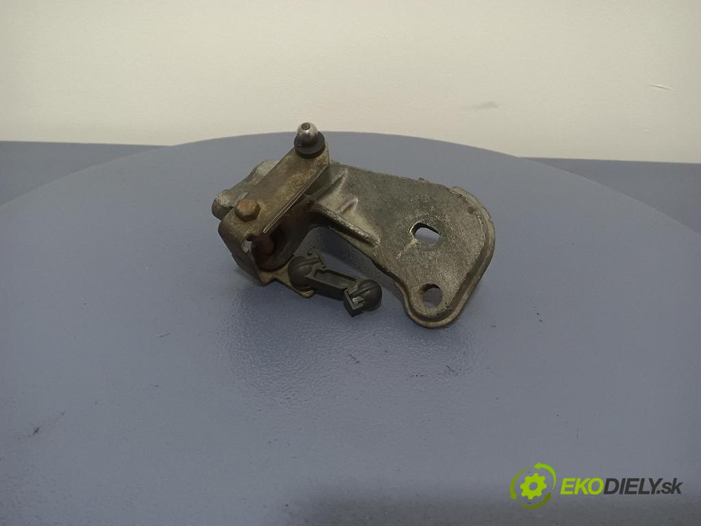 Volkswagen Golf 1995 airbag / držiak skrine 1H0199353D