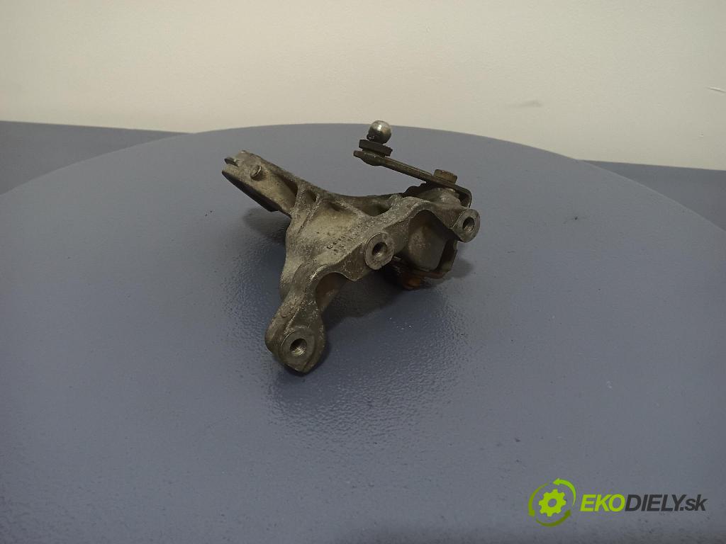 Volkswagen Golf 1995 airbag / držiak skrine 1H0199353D