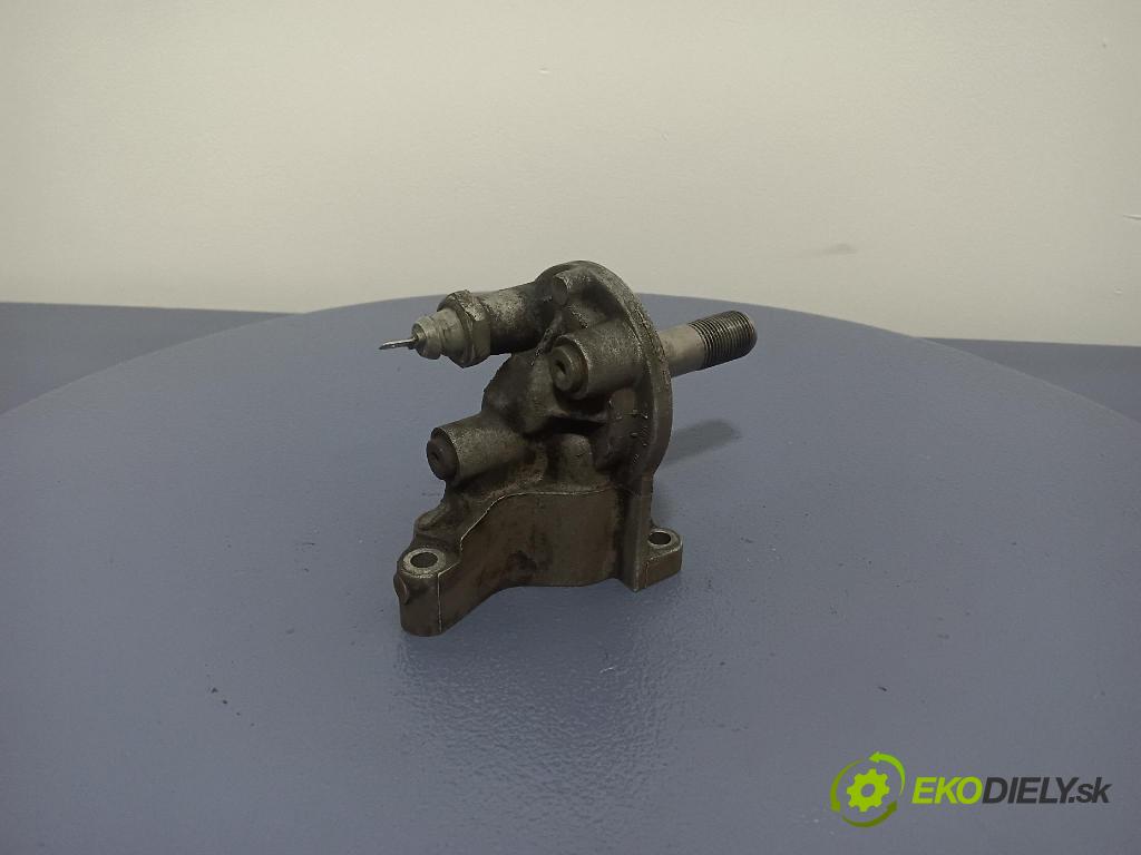 Volkswagen Golf 1995 obal Filtre: oleja 053115417A