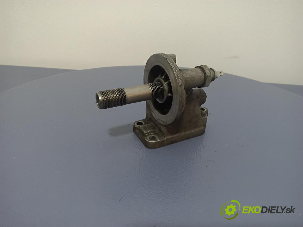 Volkswagen Golf 1995 obal Filtre: oleja 053115417A