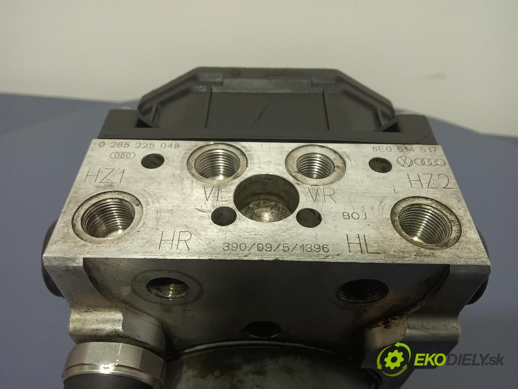 Audi A4 2003 čerpadlo ABS x 8E0614517