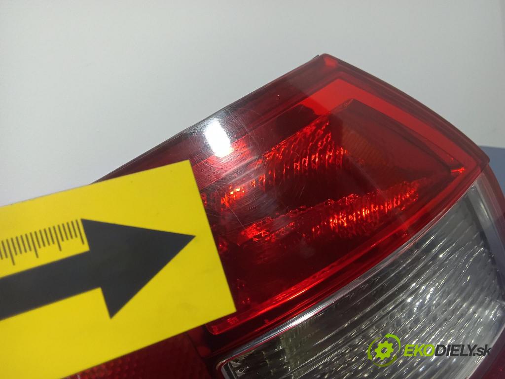 Audi A4 2003 světlo Zad: levá Mimo: 01