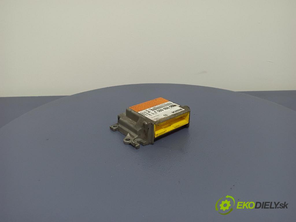 Audi A4 1999 řídící jednotka SRS x 8D0959655J