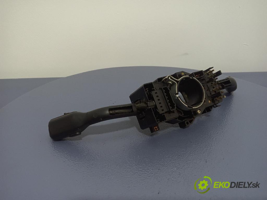 Audi A4 1999 Přepínač Komplex: 4D0953513D