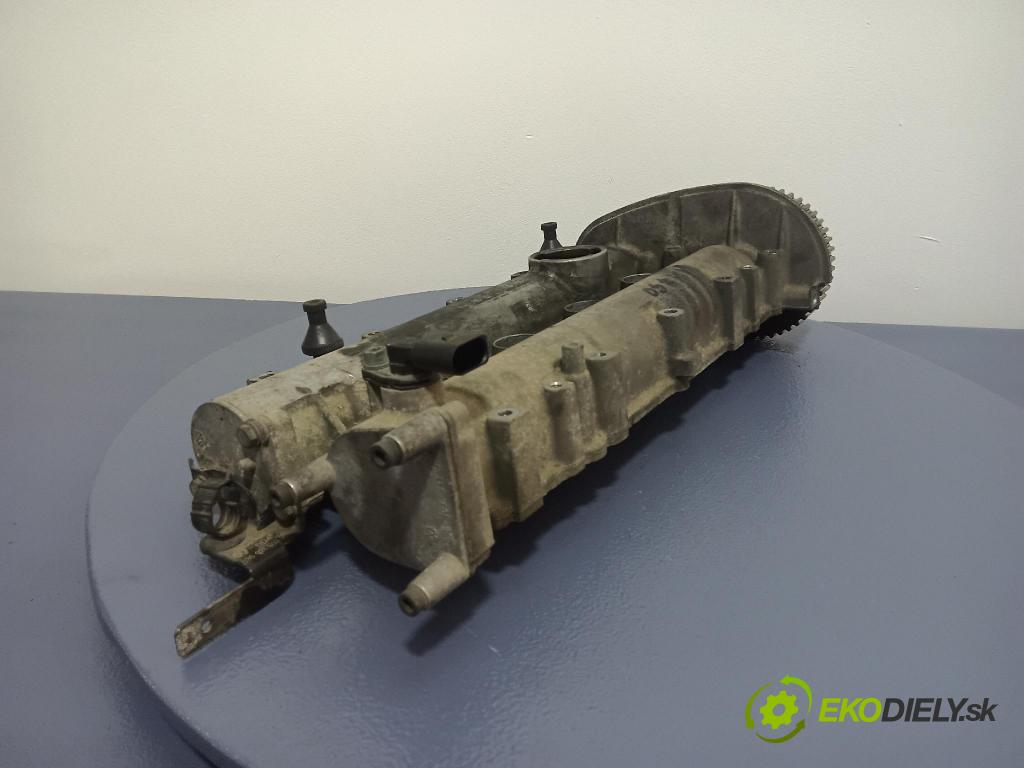 Volkswagen Golf 2000 kryt Ventily 036103475AG