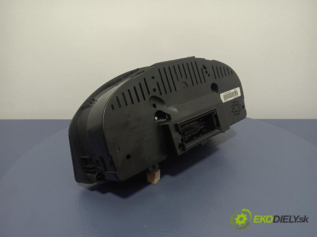 Volkswagen Golf 2006 prístrojovka/ budíky 1K6920872D