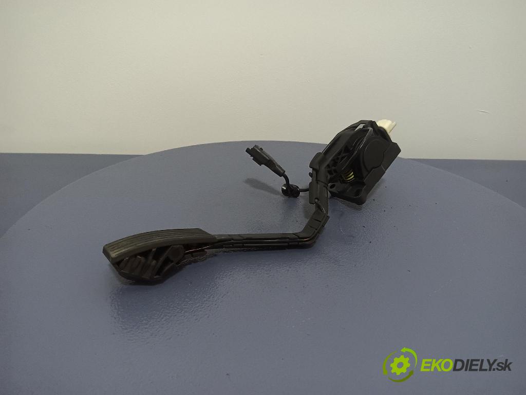 Citroen C5 2005 pedal Plyn: 9650341780