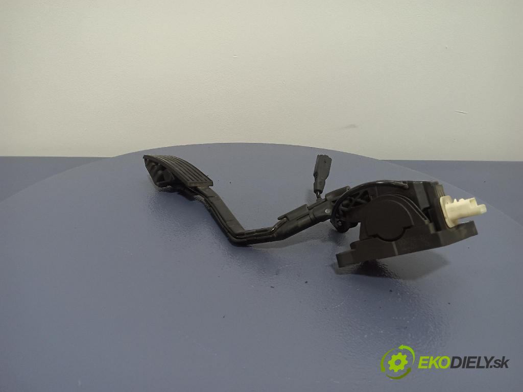 Citroen C5 2005 pedal Plyn: 9650341780