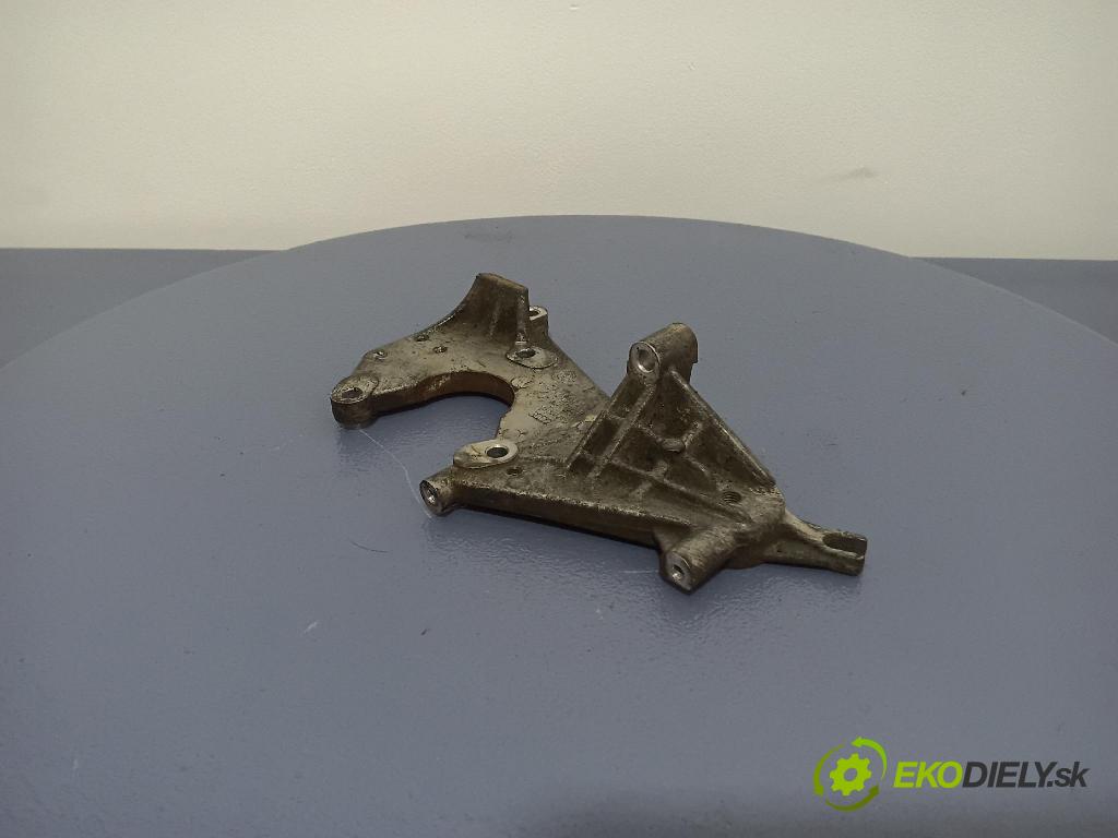 Audi A6 2006 čerpadlo Injekce: 059130147J