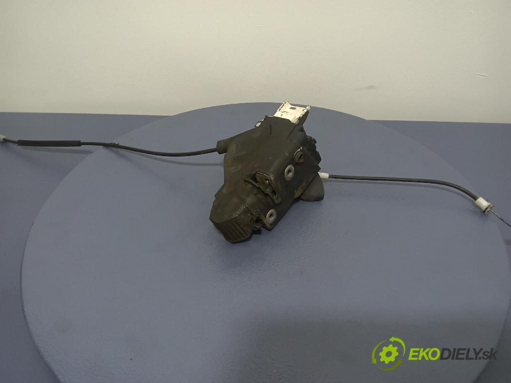 Peugeot 407 2008 zámok dvere Predné Vľavo: 9683417880