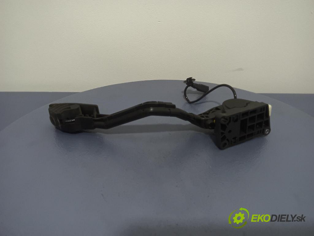 Peugeot 407 2008 pedal Plyn: 9650341780