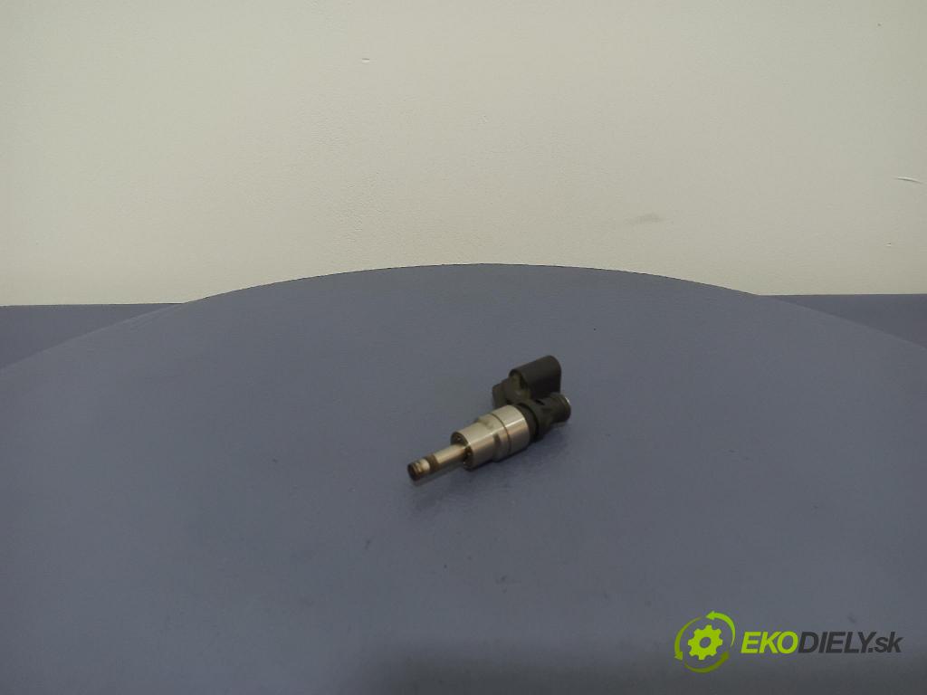 Volkswagen Golf 2004 vstrek 03C906036A