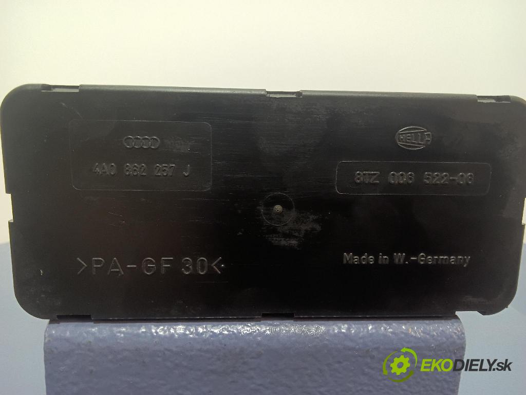 Audi A4 1996 pompa Centrálny: Zámok: 4A0862257J