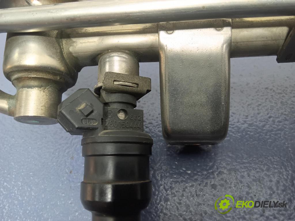 Audi A4 1996 lišta Dodávka: 058133551A