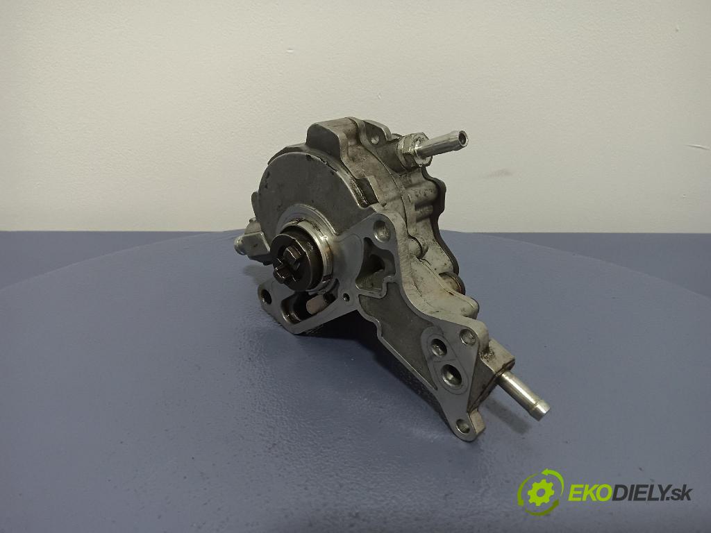 Volkswagen Passat 2002 čerpadlo vákuová 00LTBW