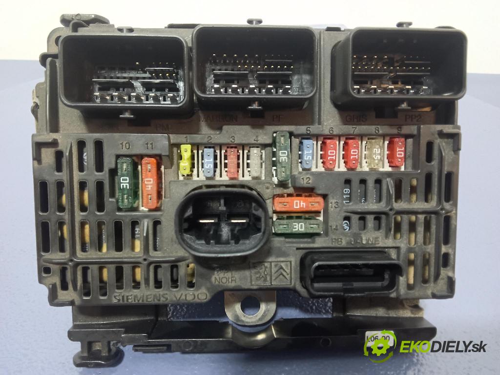 Citroen C4 2006 skrinka Poistky: 9658539680