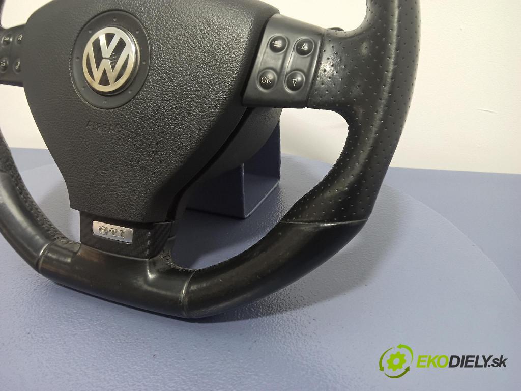 Volkswagen Golf 2006 volant 1K0419091