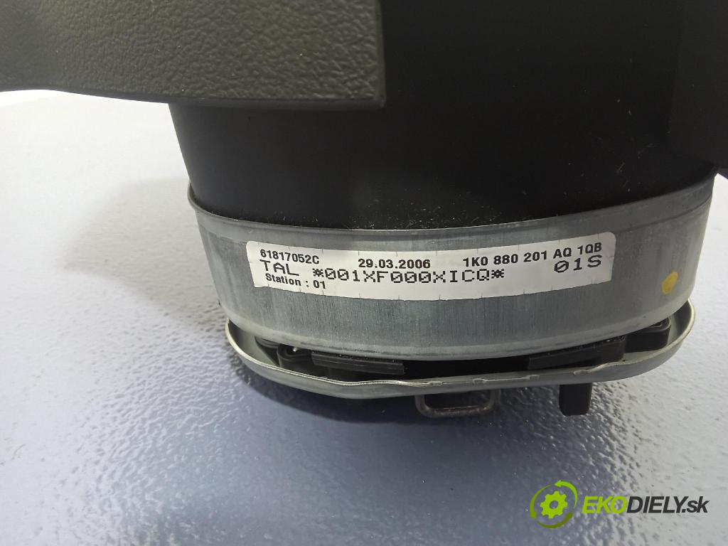 Volkswagen Golf 2006 volant 1K0419091