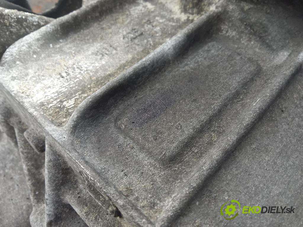 Volkswagen Golf 2006 převodovka Ozubené kola: Automatický HXW