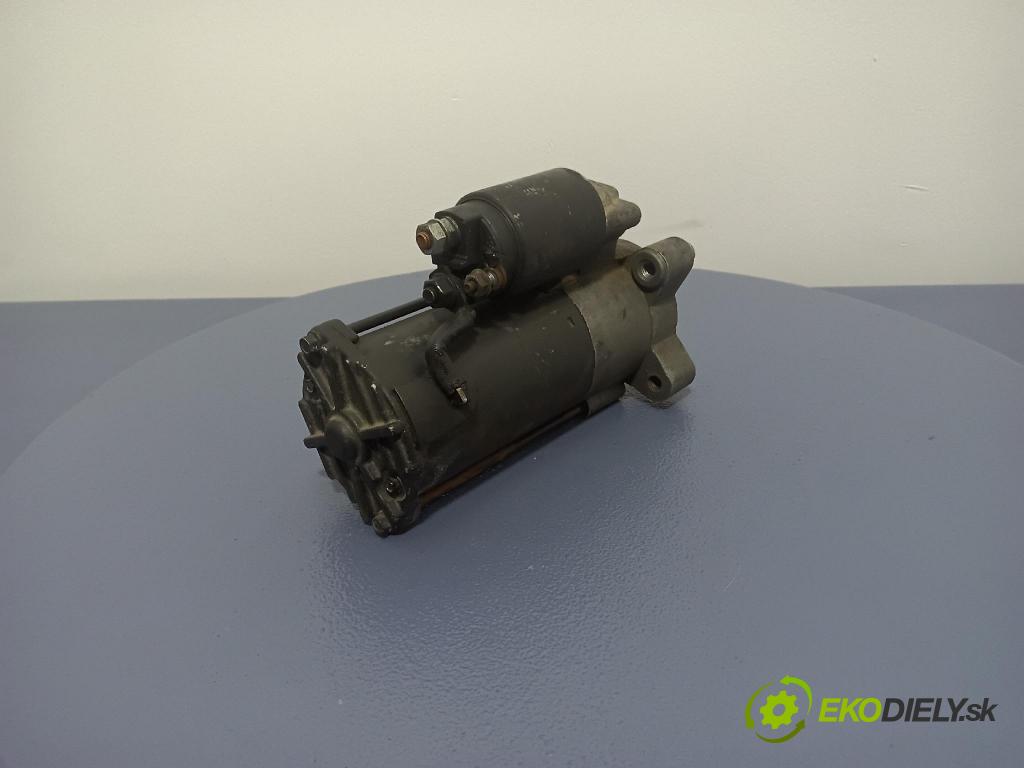 Volvo V50 2004 štartér 01