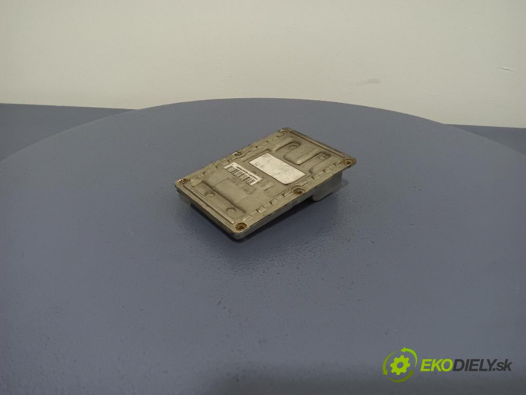 Saab 9-5 2006 střídač: 73010137N