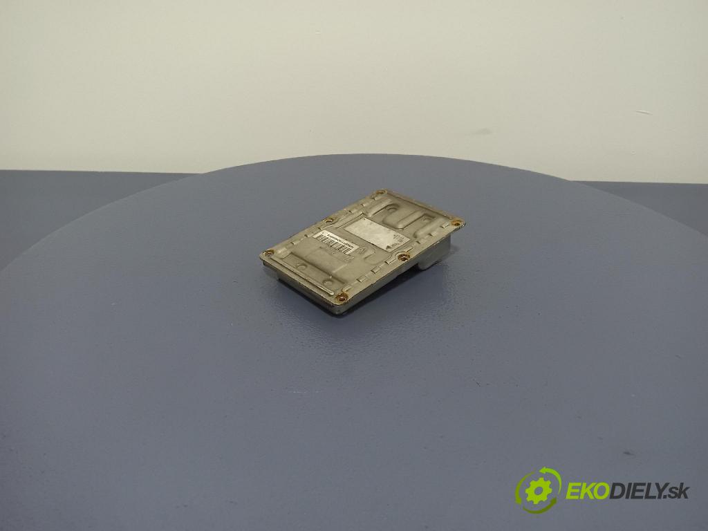Saab 9-5 2006 střídač: 73010137N