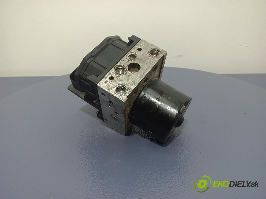 Skoda Fabia 2003 čerpadlo ABS x 6Q0614117E