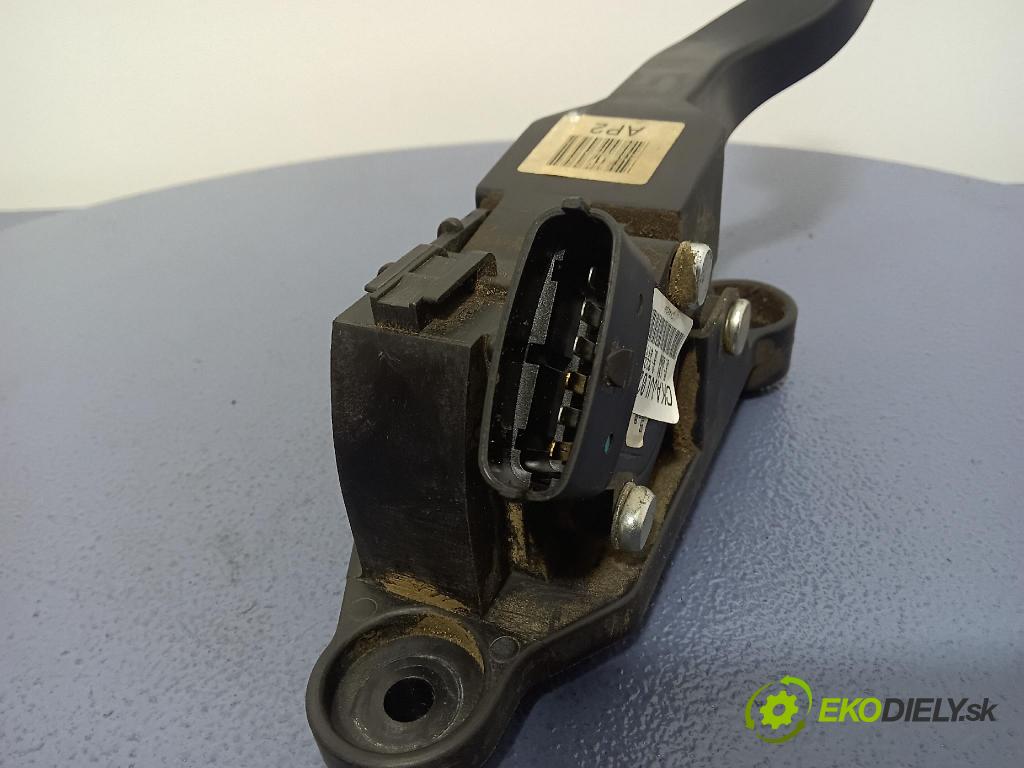 Hyundai Tucson 2008 pedal Plyn: 32726-2E301