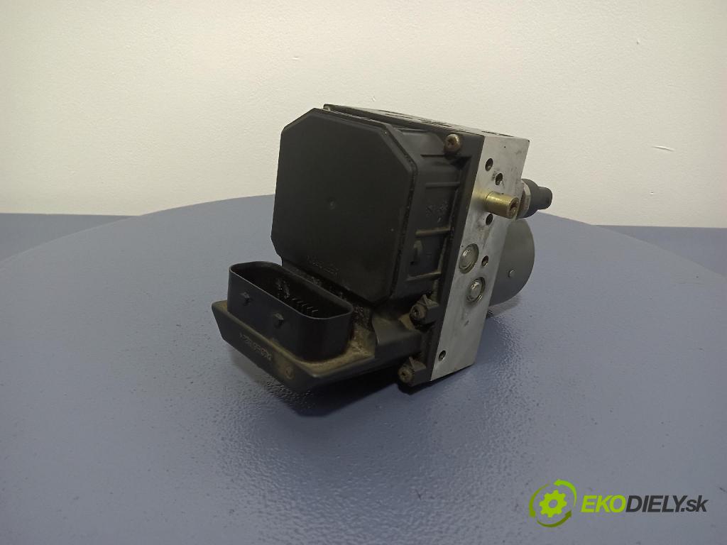 Audi A4 2001 čerpadlo ABS x 8E0614517