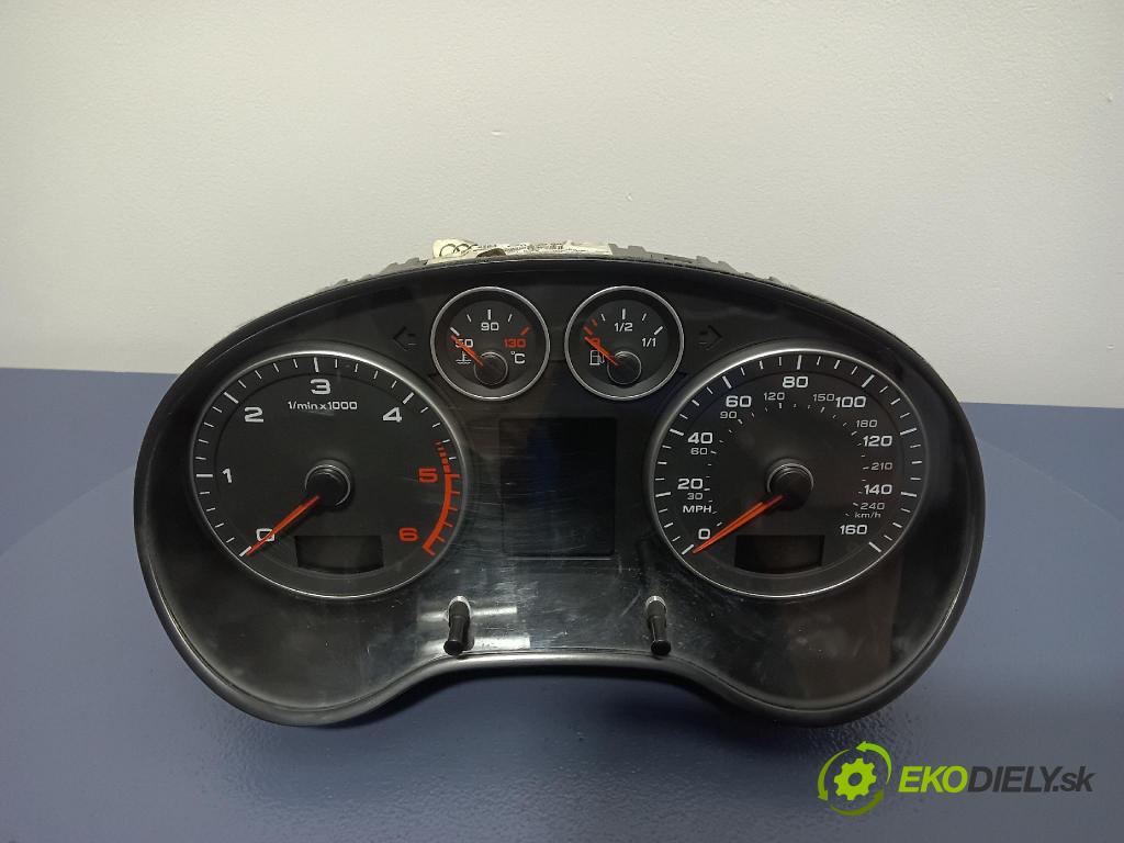 Audi A3 2008 Přístrojová deska 8P0920982C