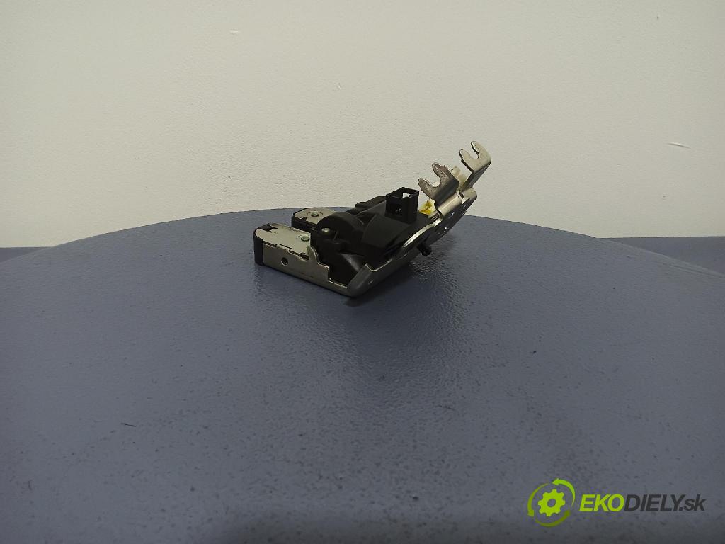 Audi A3 2008 zámek Klapky: kufr 8K9827505