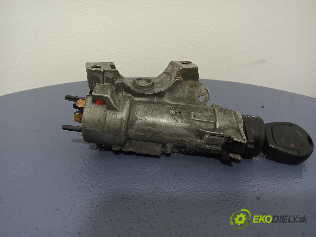 Seat Toledo 2002 Spínač zapalování. 4B0905851C