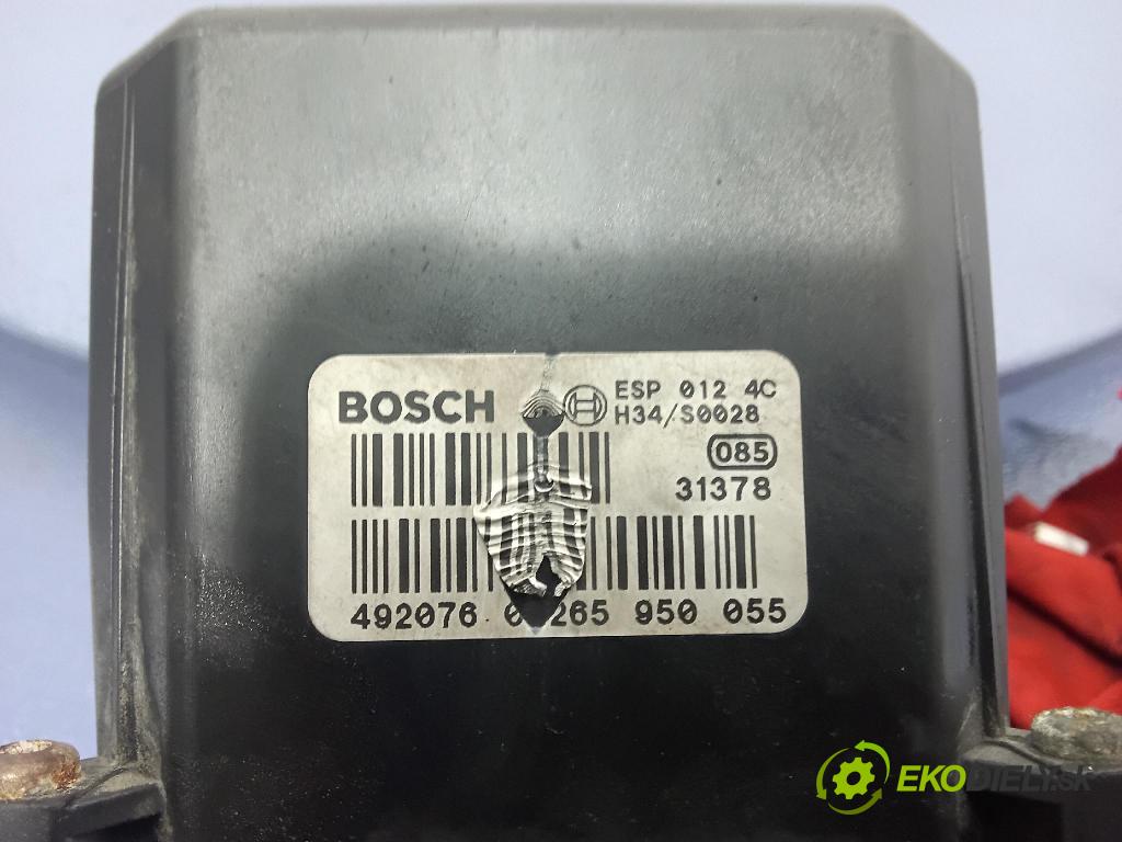 Volkswagen Passat 2004 čerpadlo ABS x 4B0614517G