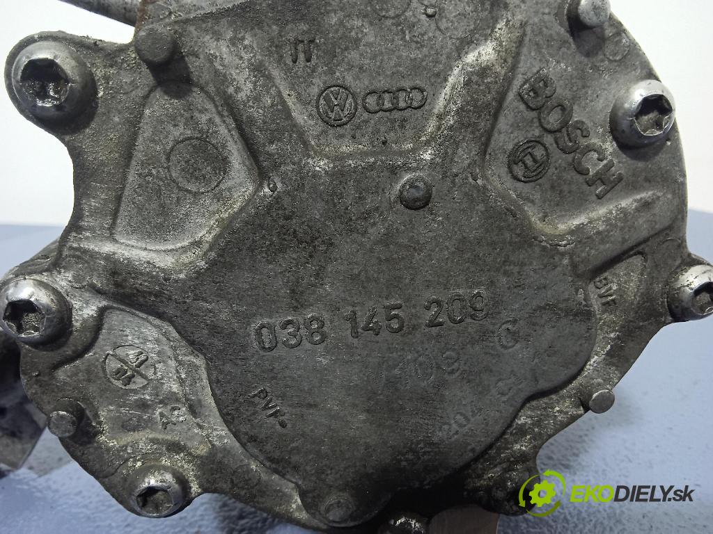 Volkswagen Passat 2004 čerpadlo vakuová 038145209