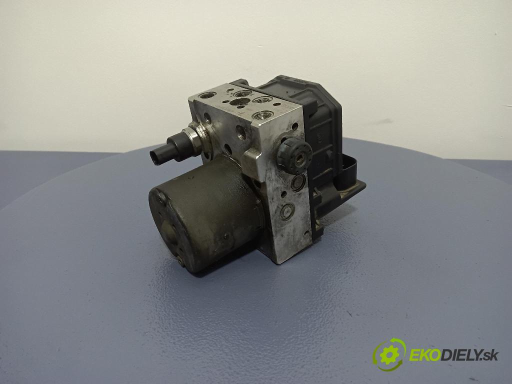 Audi A4 2000 čerpadlo ABS x 8E0614517