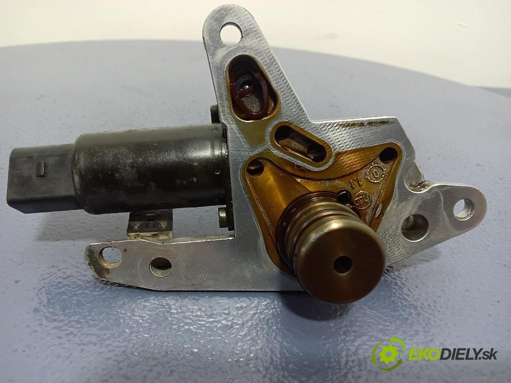 Audi A4 2000 Napínák Načasování 06B103741C