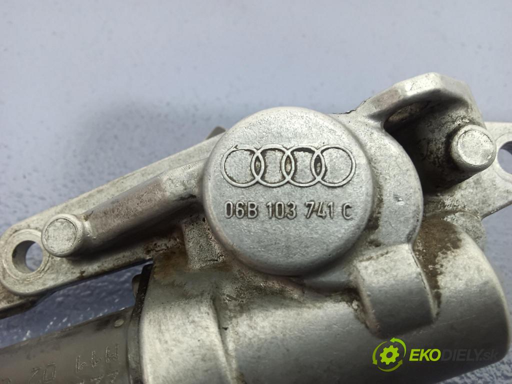 Audi A4 2000 Napínák Načasování 06B103741C