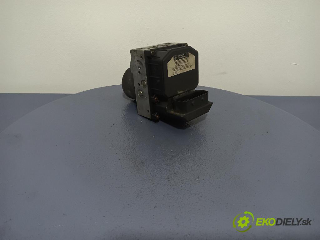 Toyota Avensis 2003 čerpadlo ABS x 44540-05032