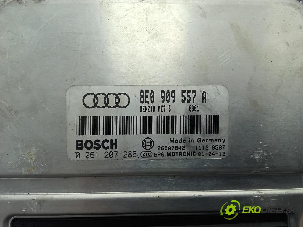 Audi A4 2001 řídící jednotka Motor: 8E0909557A
