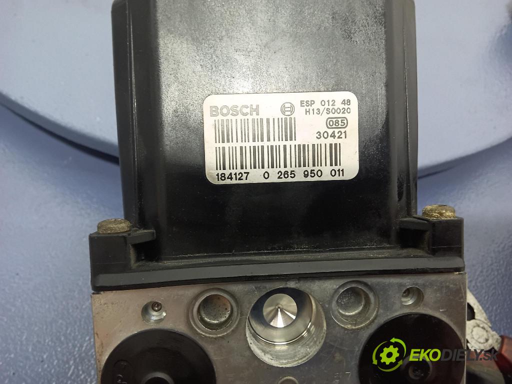 Audi A4 2001 čerpadlo ABS x 8E0614517