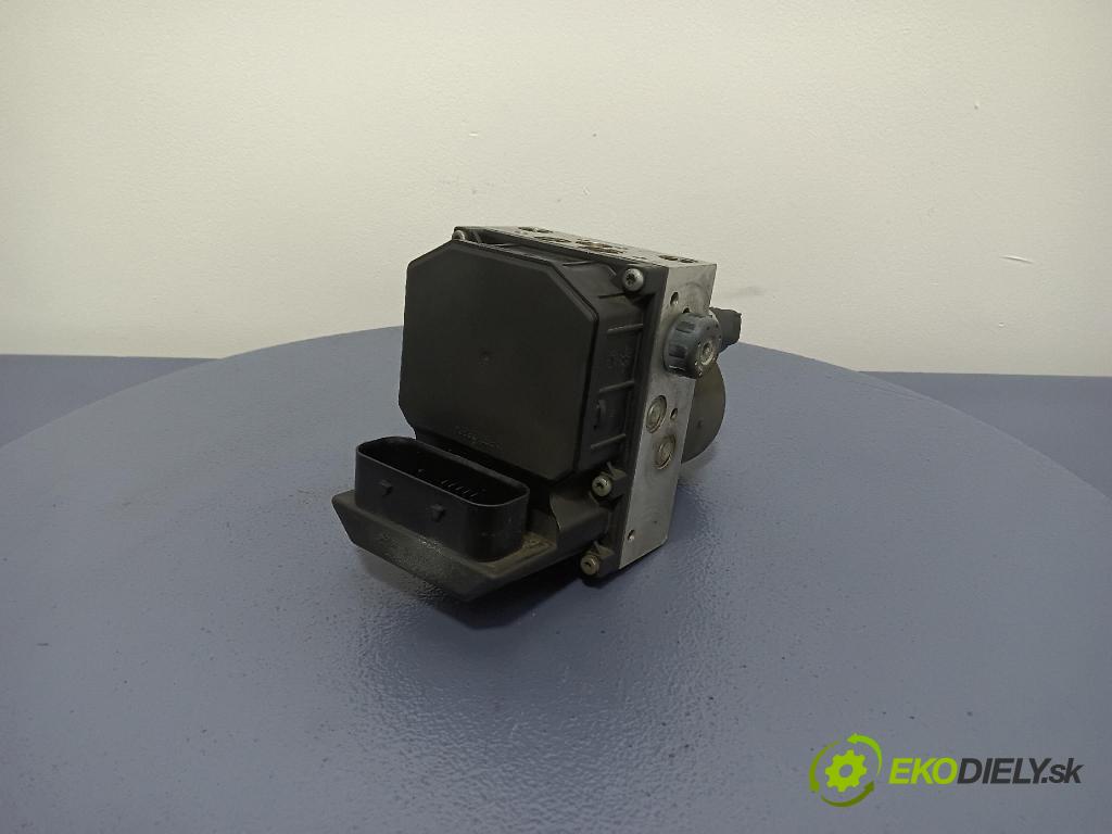 Audi A4 2003 čerpadlo ABS x 8E0614517A