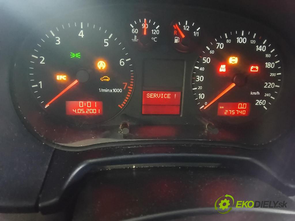Audi A3 2000 Přístrojová deska 8L0920950C