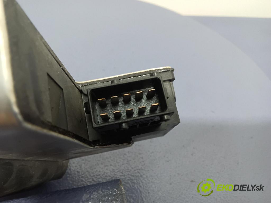 Opel Vectra 2005 zámok Klapky: kufra: 24467824