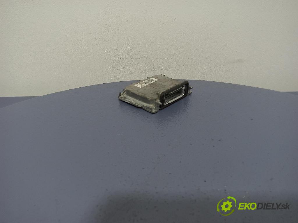 Opel Vectra 2005 střídač: 89034934