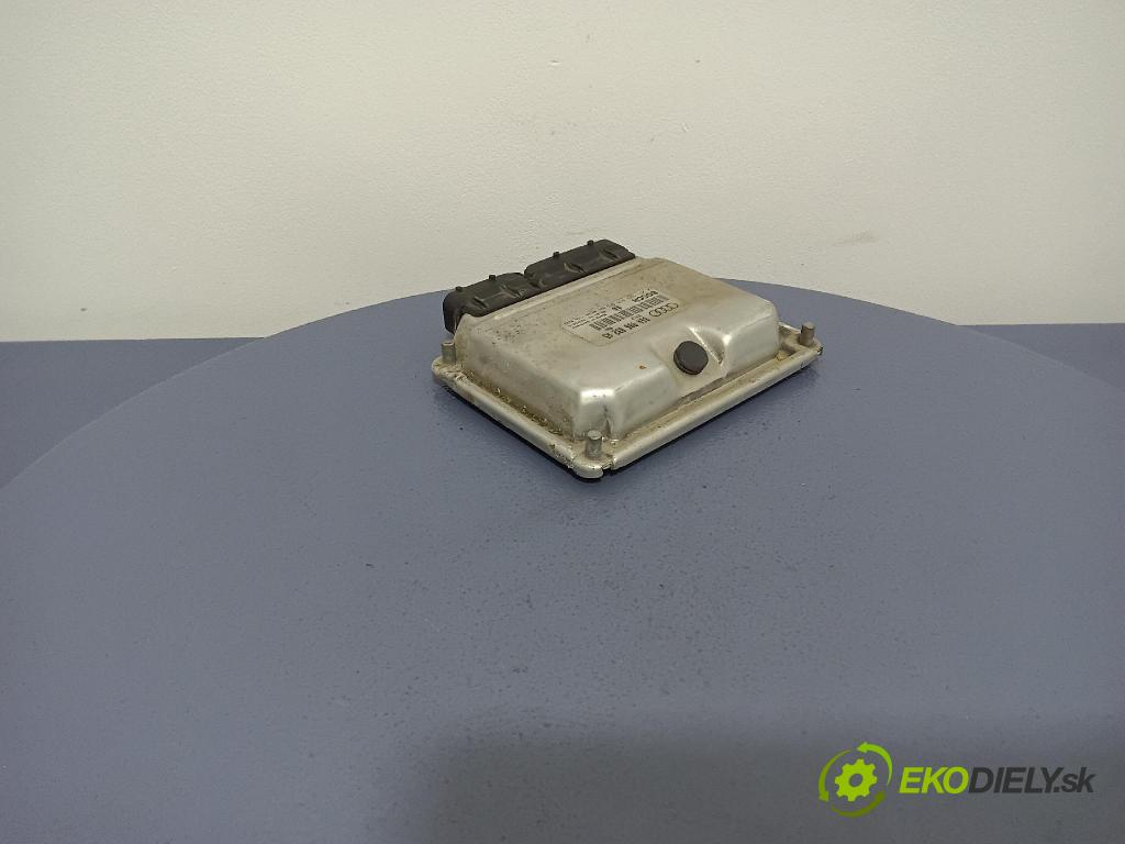 Audi A3 2000 riadiaca jednotka Motor: 06A906032AS