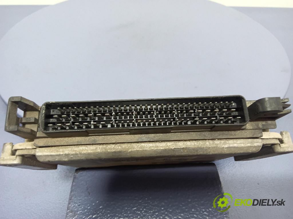 Citroen Xsara picasso 2000 riadiaca jednotka Motor: 9635158480