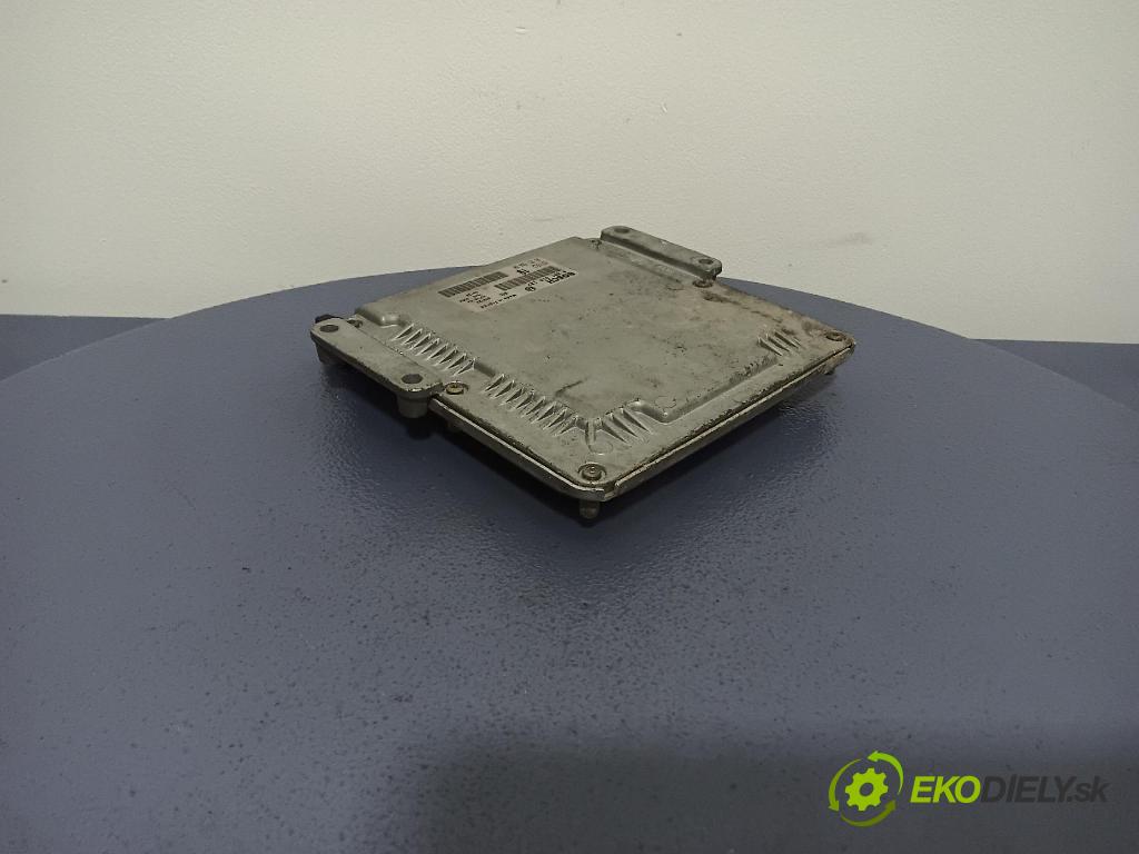 Citroen Xsara picasso 2000 riadiaca jednotka Motor: 9635158480
