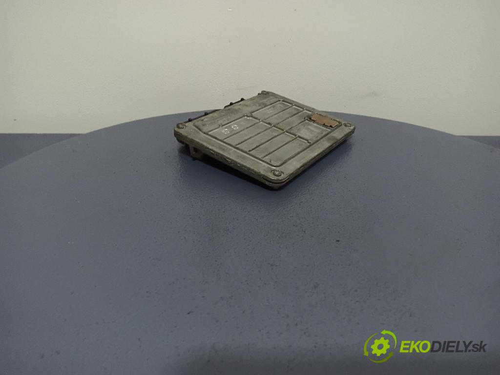 Audi A3 2001 riadiaca jednotka Motor: 06A906033J
