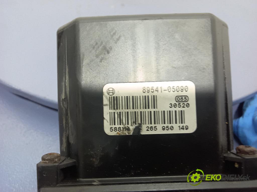 Toyota Avensis 2005 čerpadlo ABS x 44540-05040
