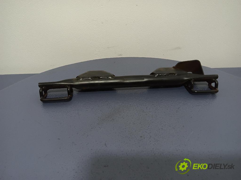 Audi A6 2005 Sedadlo zadní 8E0813545A